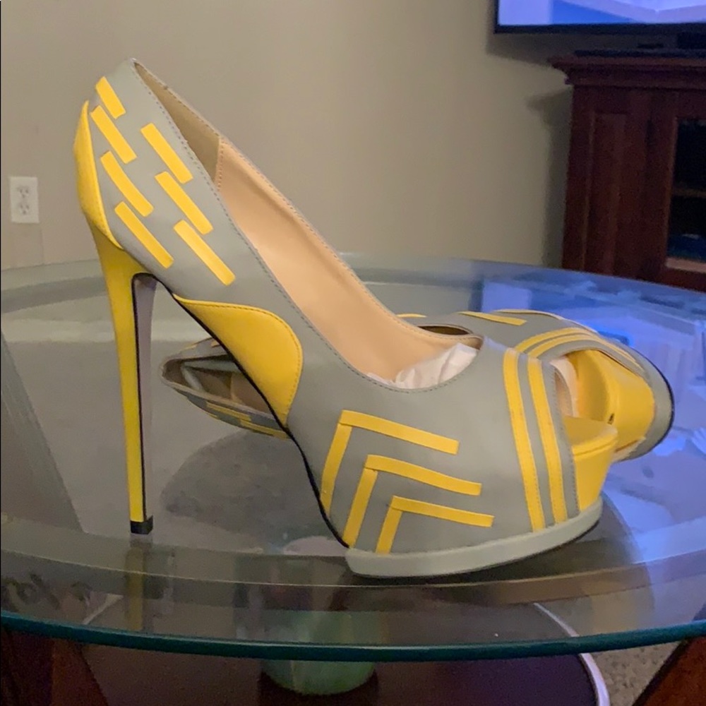 Yellow and grey pumps